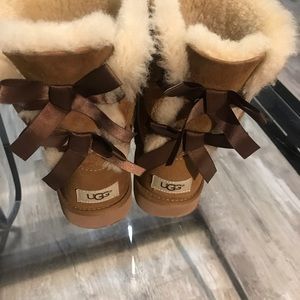 UGG Australia Bailey Baw 2 winter boots